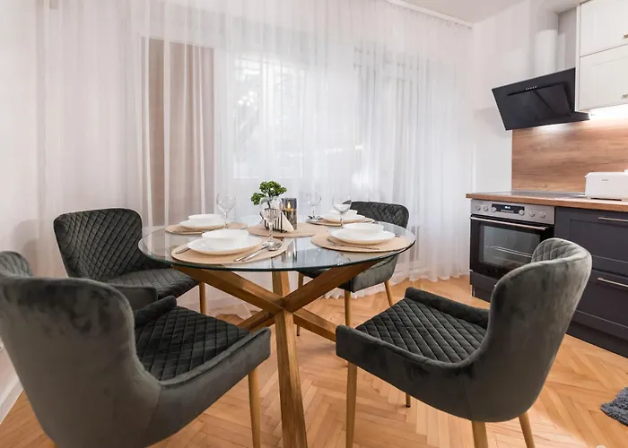 Apartament Cozy With Free Parking Varna