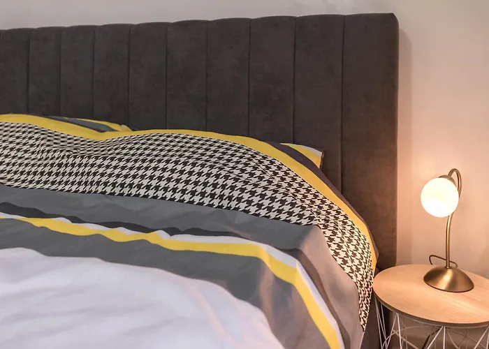 Cozy With Free Parking Apartament Varna