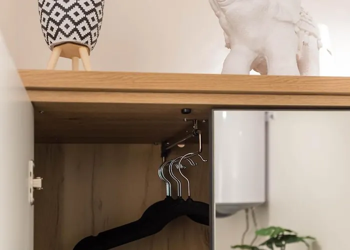 Apartament Cozy With Free Parking